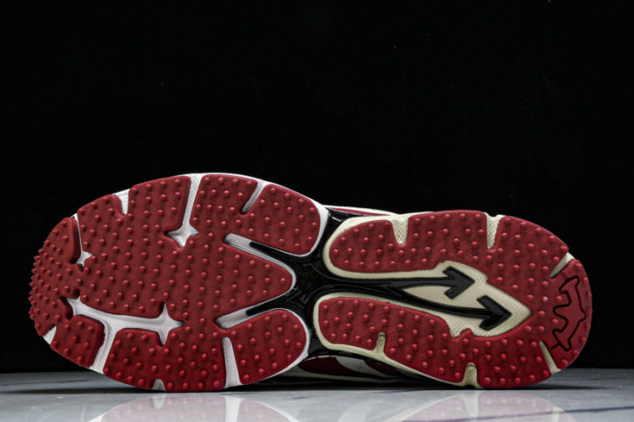 Off-White c/o Virgil Abloh