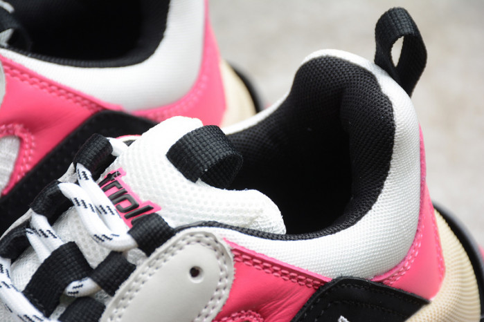 Ba*len*cia*ga triple s w09o5 9022