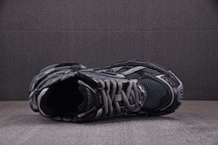 Ba*len*cia*ga Runner 677403 W3RBR 1515