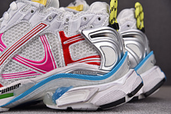 Ba*len*cia*ga Runner 772774 W3RBW9645