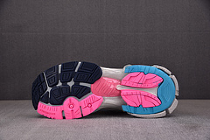 Ba*len*cia*ga Runner 772774 W3RMU 9154