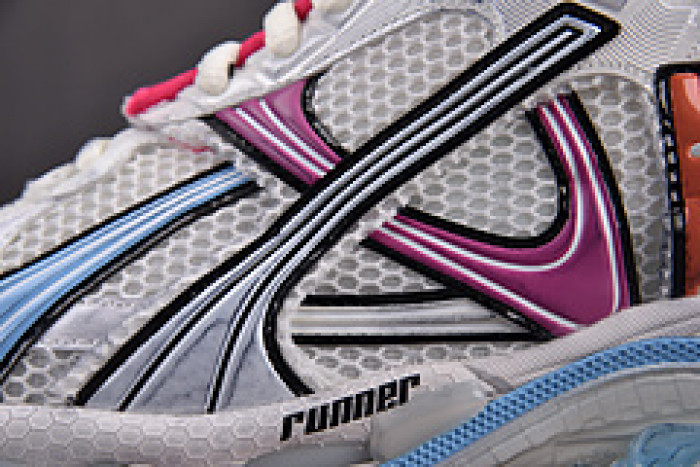 Ba*len*cia*ga Runner 772774 W3RMU 9458