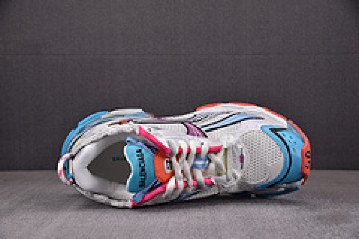 Ba*len*cia*ga Runner 772774 W3RMU 9458