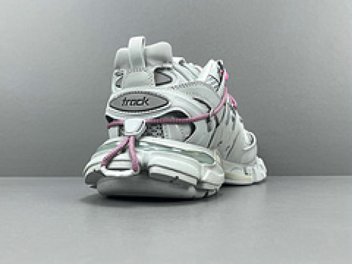 Ba*len*cia*ga TRACK 800590 WTRHK 1013