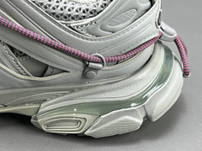 Ba*len*cia*ga TRACK 800590 WTRHK 1013