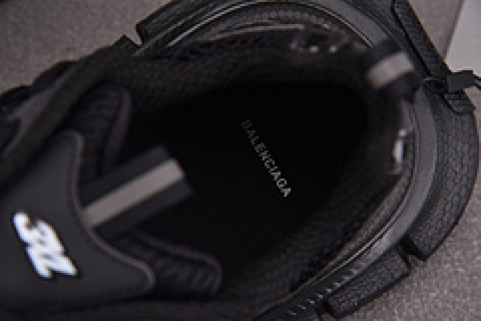 Ba*len*cia*ga 3XL SNEAKER 825601 W3XCH 1000