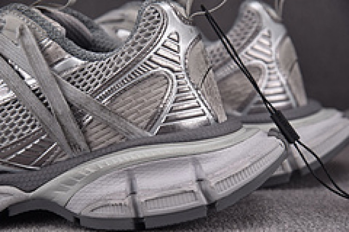 Ba*len*cia*ga 3XL SNEAKER 825601 W3XCH 1101