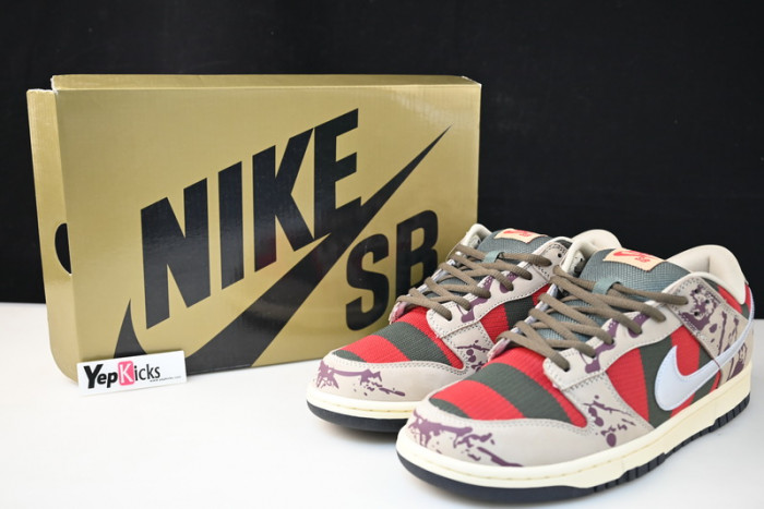 nike sb dunk low freddy krueger 313170-202