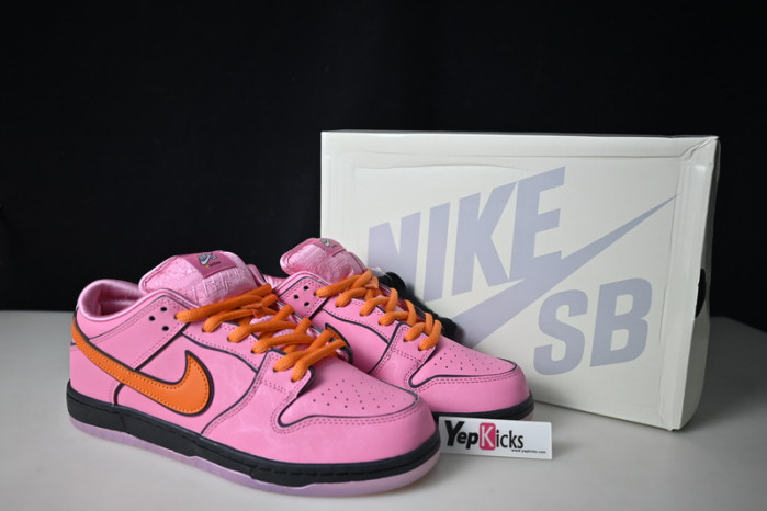the powerpuff girls x nike sb dunk low “blossom” fd2631-600