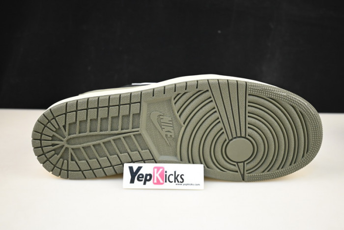 travis scott x air jordan 1 low og olive dz4137-106