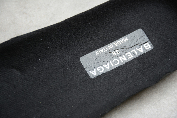 Ba*len*cia*ga triple s w09o5 9033