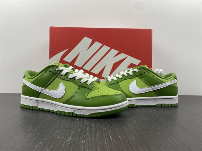 nike dunk low chlorophyll dj6188-300