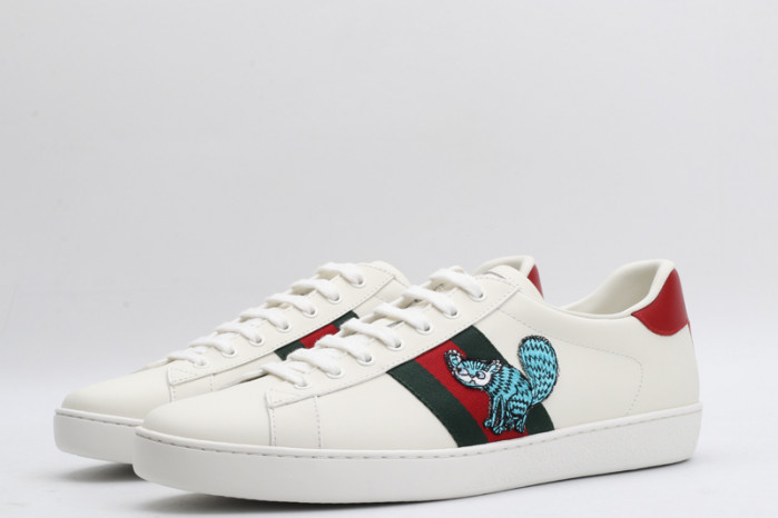 g*u*i ace embroidered low-top sneaker g095