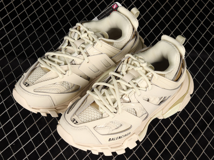 Ba*len*cia*ga track w2la2 9110