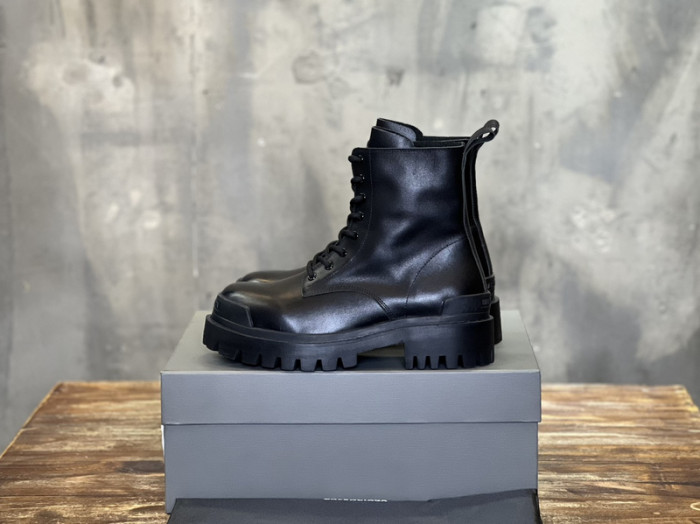 BLCG BOOTS SNEAKERS