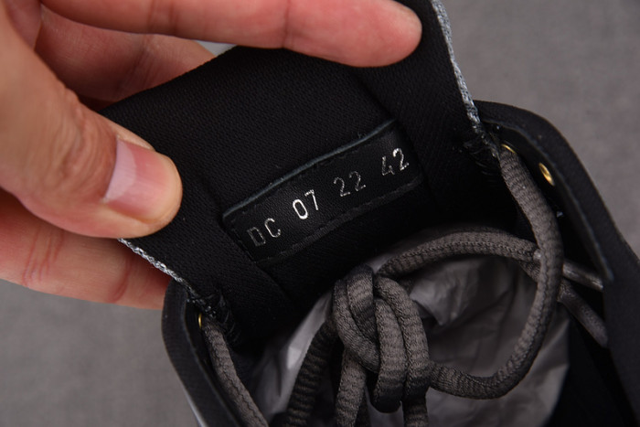 D*0r B30 SNEAKERS D0110