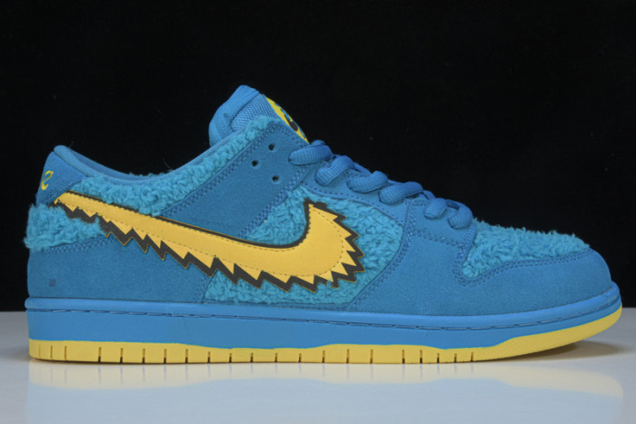 DEAD X NIKE SB DUNK LOW“ BEAR” CJ5378-400