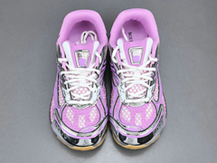 Bo*te*ga Ve*ne*ta BV057