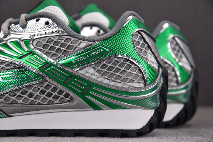 Bo*te*ga Ve*ne*ta BV045