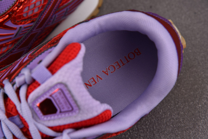 Bo*te*ga Ve*ne*ta BV046