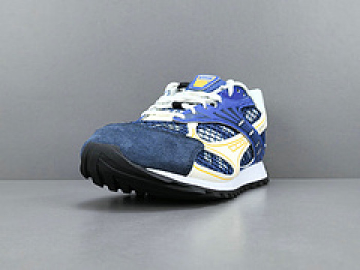 Bo*te*ga Ve*ne*ta BV051