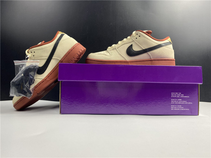 nike sb dunk low bq6817-100