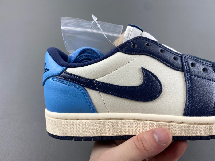 Jordan 1 Low OG Obsidian UNC CZ0790-400