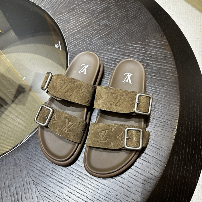 L0VT SANDALS