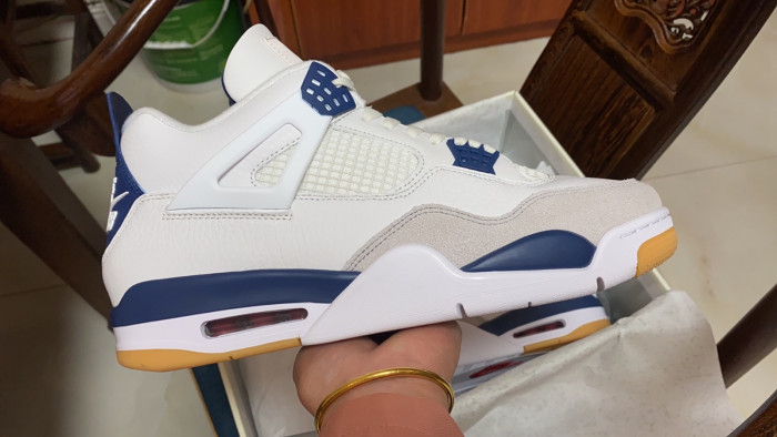 Nike SB x Air Jordan 4 Retro SP