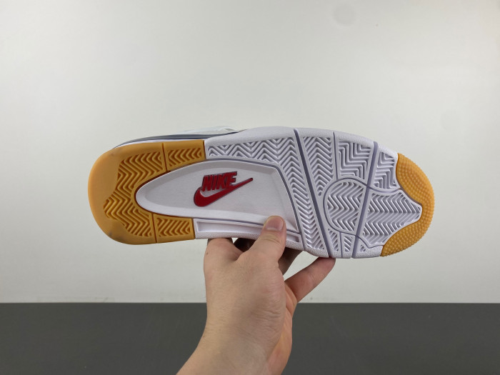 Nike SB x Air Jordan 4 Retro SP