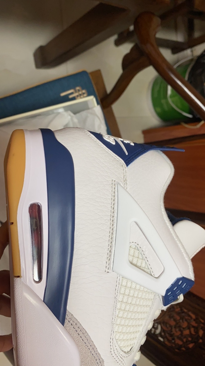 Nike SB x Air Jordan 4 Retro SP