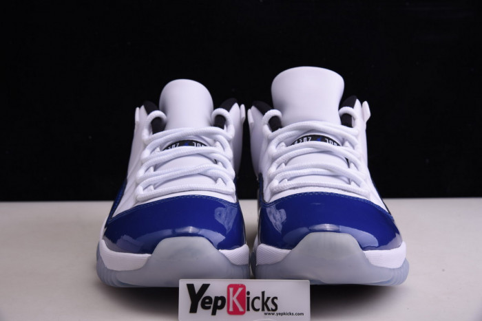 air jordan 11 low wmns “concord” ah7860-100