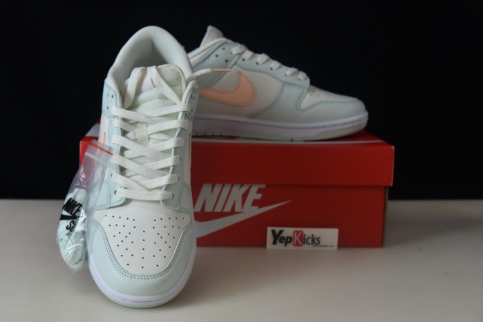 nike dunk low barely green dd1503-104