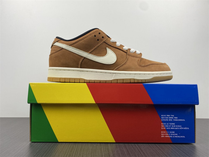 nike sb dunk low pro iso dark russet dh1319-200