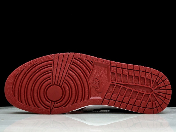 air jordan 1 retro high og chicago 555088-101