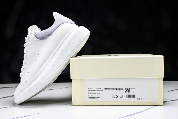 Ale*d*r M*Q*en E2729