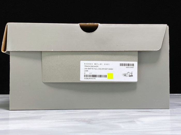 Ba*len*cia*ga track led trainers 3.0 led ecbl911861c