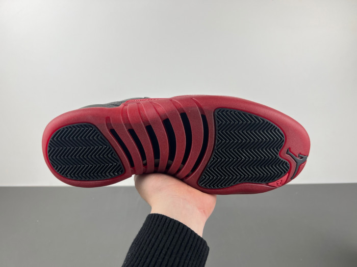 Jordan 12 Retro Flu Game (2025) 130690-002
