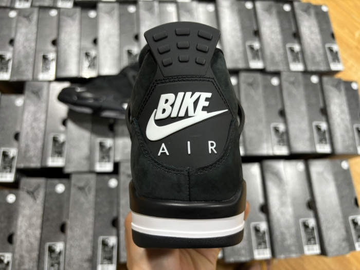 Air Jordan 4 Retro OG SP