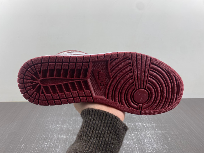 air jordan 1 high og “team red” dz5485-160