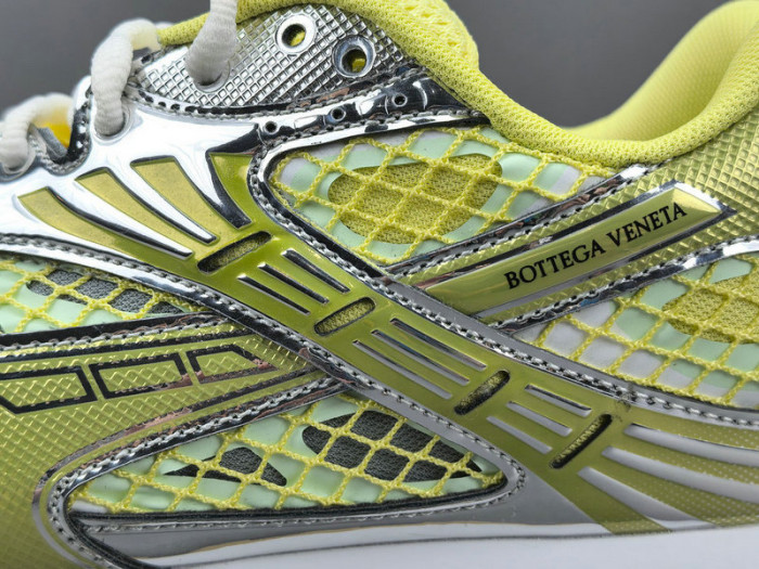 Bo*te*ga Ve*ne*ta BV047