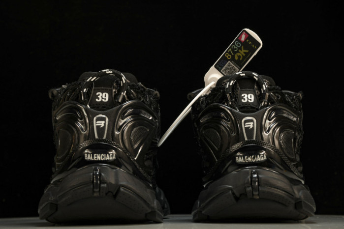 Ba*len*cia*ga Runner 772767 W3RMU9034