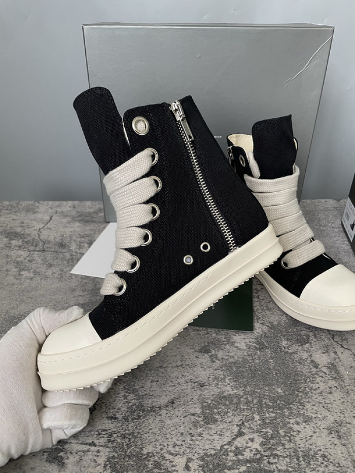 RICK OWENS SNEAKER