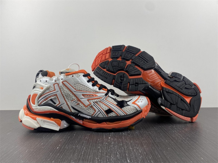 Ba*len*cia*ga RUNNER W3RB7 9051