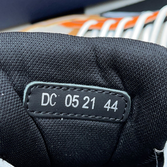 D*or b30 sneakers d0236