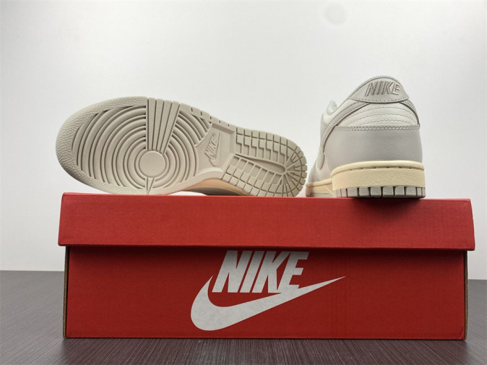 nike dunk low sail light bone dd1503-107