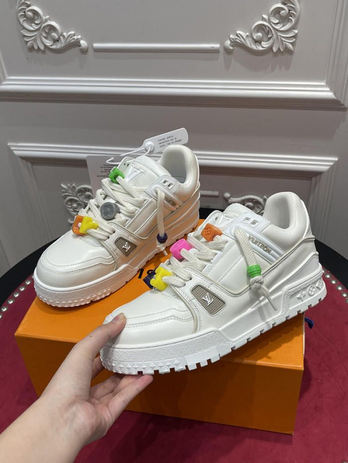 l0vt sneakers