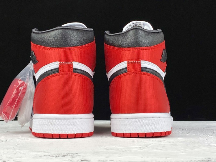 jordan 1 retro high satin black toe (w) cd0461-016