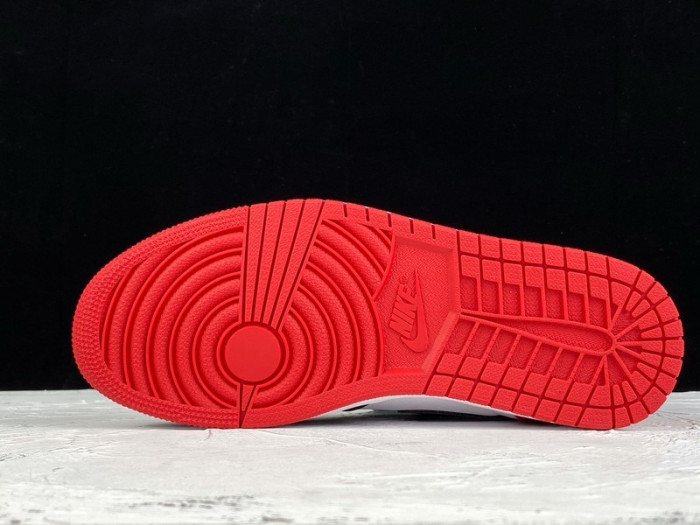 jordan 1 retro high satin black toe (w) cd0461-016