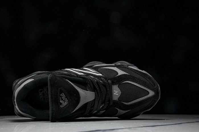 New Balance 9060 U9060BB